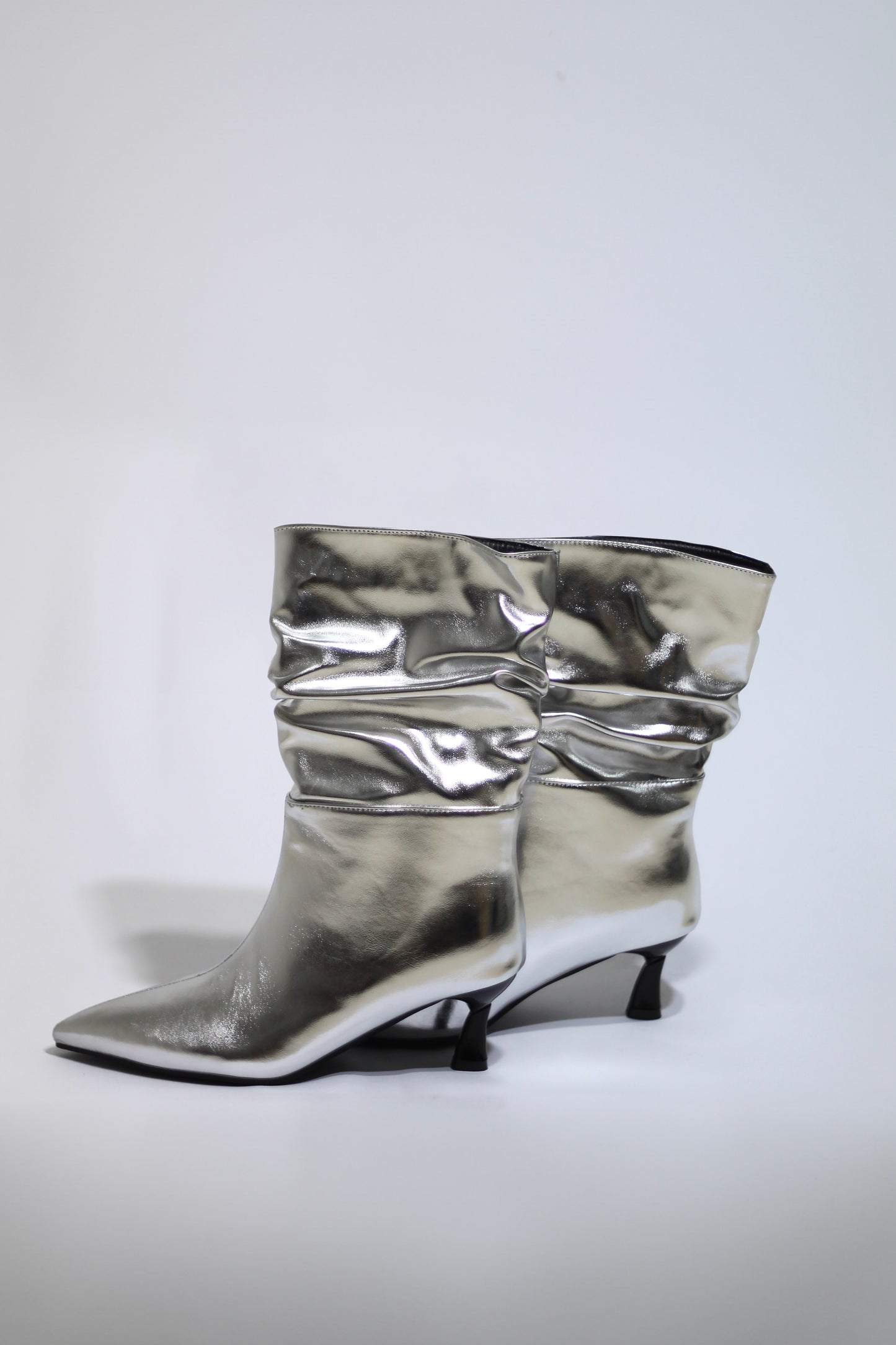 Bota Lava